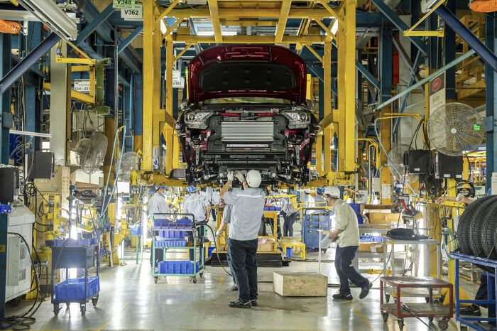 Nhà máy Ford Hải Dương tiếp tục cập nhật dây chuyền sản xuất