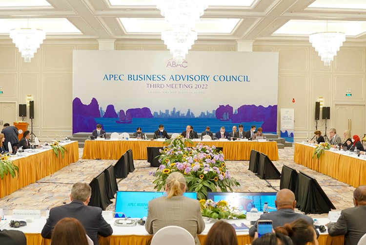 Doanh nghiệp APEC kiến nghị đẩy nhanh tốc độ phục hồi kinh tế và lấy lại đà tăng trưởng