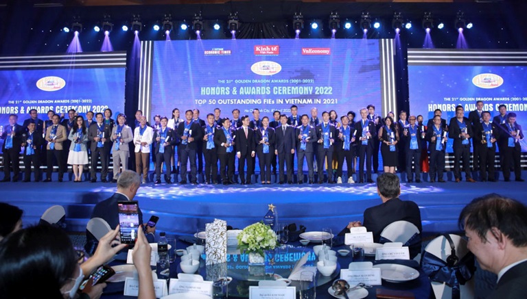 Vĩnh Phúc: Công ty Ô tô Toyota Việt Nam nhận Giải thưởng Rồng Vàng lần thứ 21