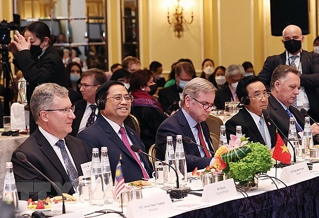 Các nhà lãnh đạo ASEAN gặp gỡ đại diện lãnh đạo, doanh nghiệp Hoa Kỳ