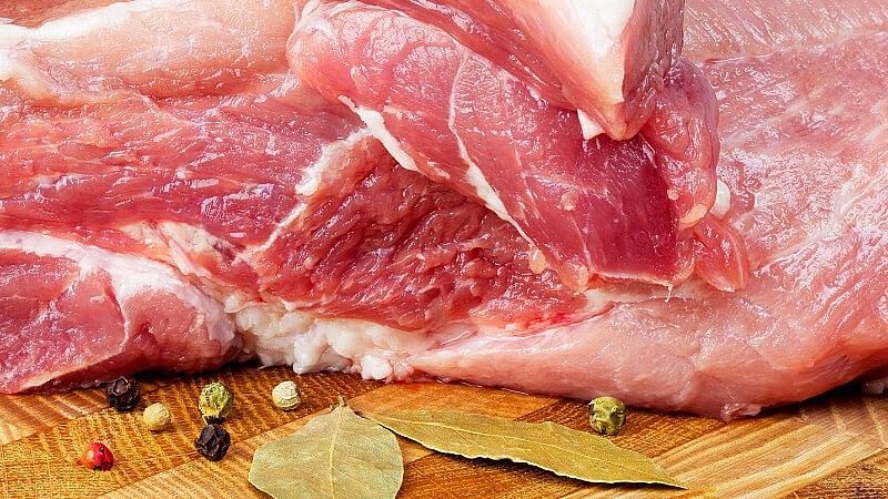 Giá thịt heo hôm nay 13/8: Dao động trong khoảng từ 60.000 – 305.000 đồng/kg