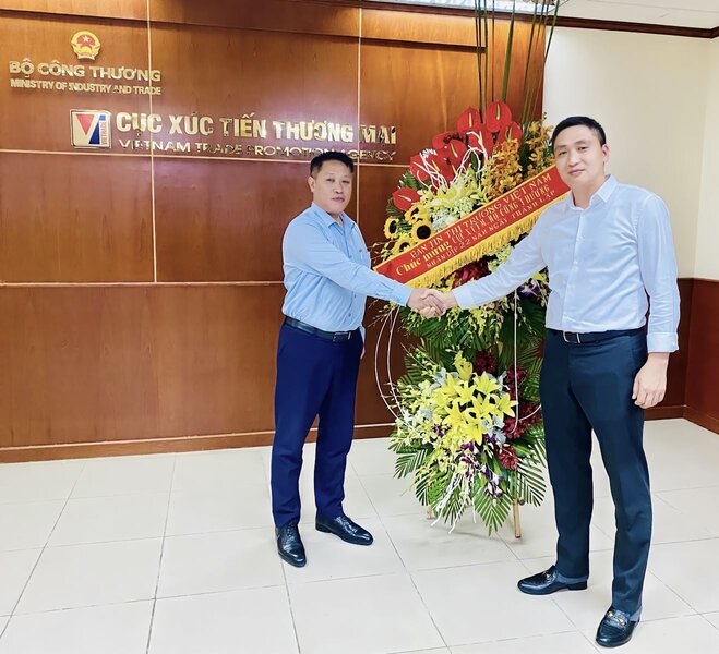 Bản tin Thị trường Việt Nam chúc mừng Cục XTTM - Bộ Công Thương nhân dịp 22 năm ngày thành lập