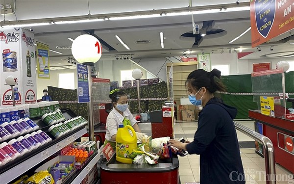 Hà Tĩnh: Ngành bán lẻ tăng tốc dịp cuối năm