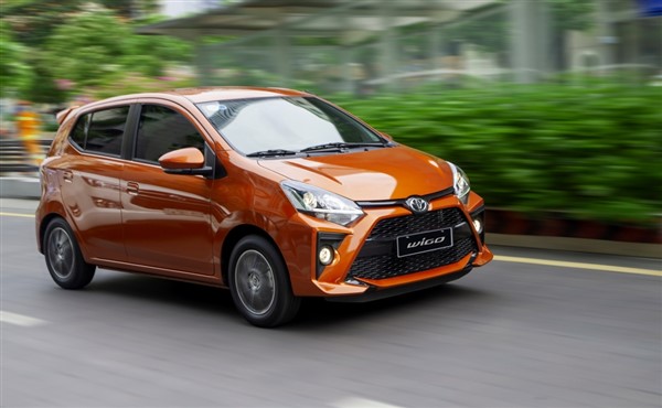 Toyota Việt Nam ưu đãi cho khách hàng mua xe Innova và Wigo