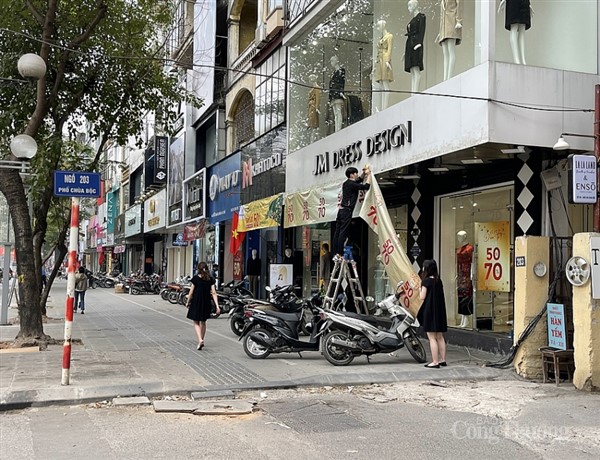 Hà Nội: Từ ngày 28/9, trung tâm thương mại, cửa hàng thời trang, thể thao ngoài trời được hoạt động trở lại