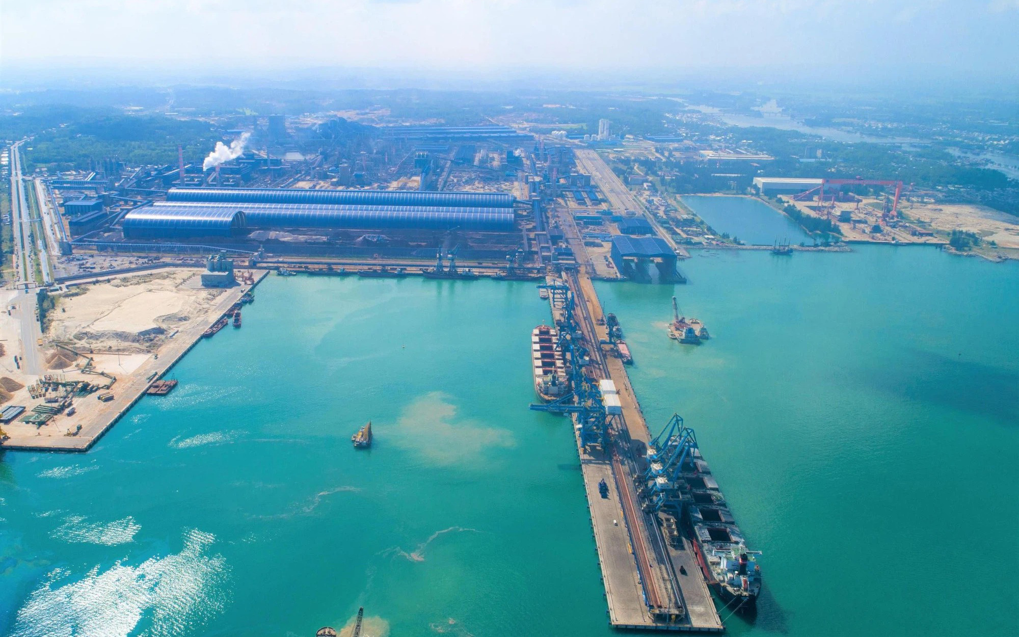 Hoà Phát muốn đầu tư bến cảng và khu hậu cần hơn 100ha tại Quảng Ngãi
