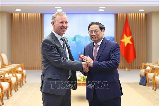 Thủ tướng Phạm Minh Chính tiếp Đại sứ Anh: Các cam kết tại COP26 cải thiện mạnh mẽ hình ảnh Việt Nam trong mắt nhà đầu tư quốc tế