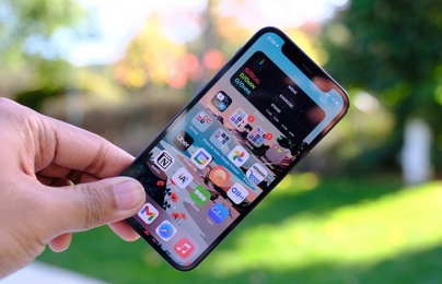 Vì sao Apple từ bỏ phiên bản mini của iPhone?